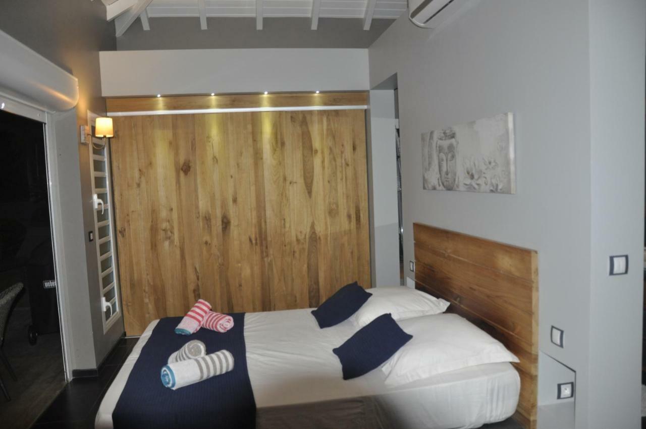 De Luxe A St Francois Guadeloupe 8 A 10 Personnes 3 Dont 2 Avec Mezzanine Villa