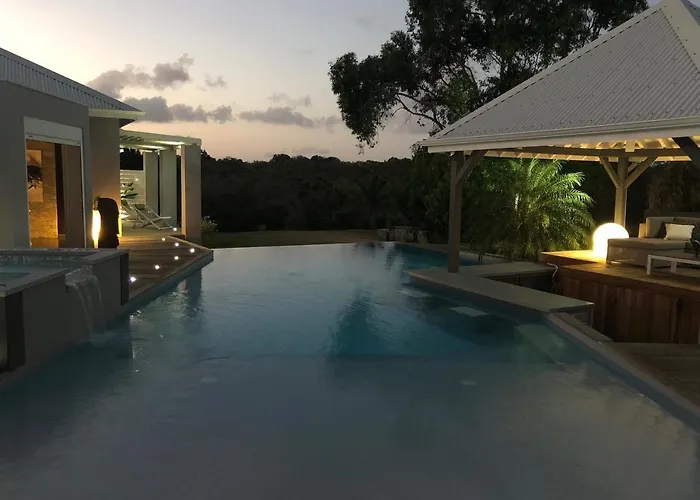 Villa De Luxe A St Francois Guadeloupe 8 A 10 Personnes 3 Chambres Dont 2 Avec Mezzanine