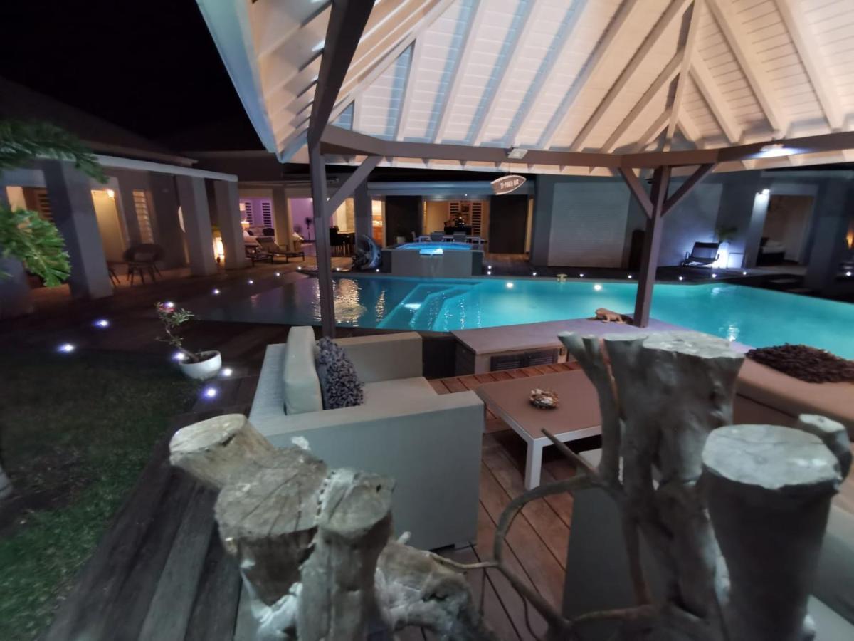Villa De Luxe A St Francois Guadeloupe 8 A 10 Personnes 3 Dont 2 Avec Mezzanine Saint-Francois (Grande-Terre)