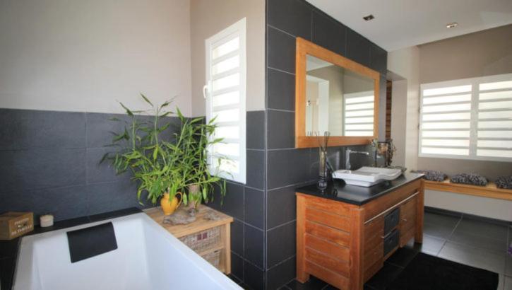 De Luxe A St Francois Guadeloupe 8 A 10 Personnes 3 Dont 2 Avec Mezzanine Villa