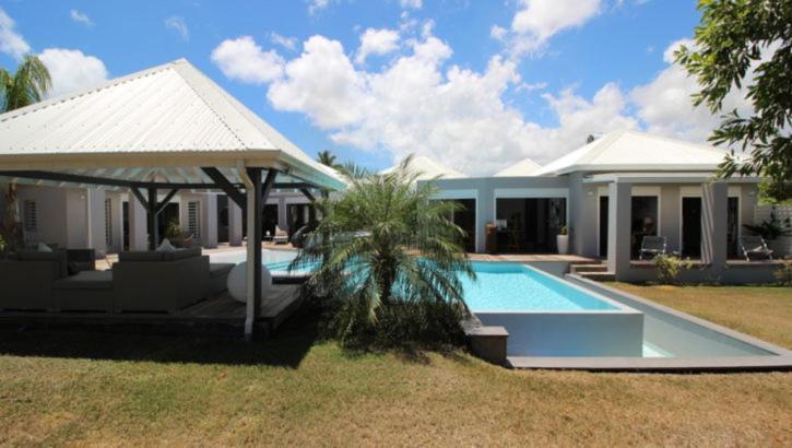 Villa De Luxe A St Francois Guadeloupe 8 A 10 Personnes 3 Dont 2 Avec Mezzanine Saint-Francois (Grande-Terre)