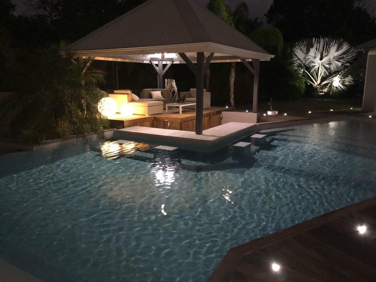 Villa De Luxe A St Francois Guadeloupe 8 A 10 Personnes 3 Dont 2 Avec Mezzanine Saint-Francois (Grande-Terre)