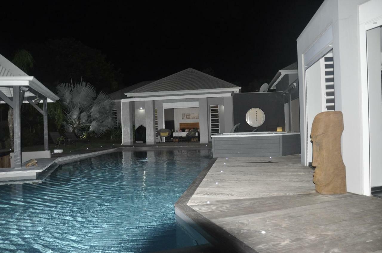 De Luxe A St Francois Guadeloupe 8 A 10 Personnes 3 Dont 2 Avec Mezzanine Villa *