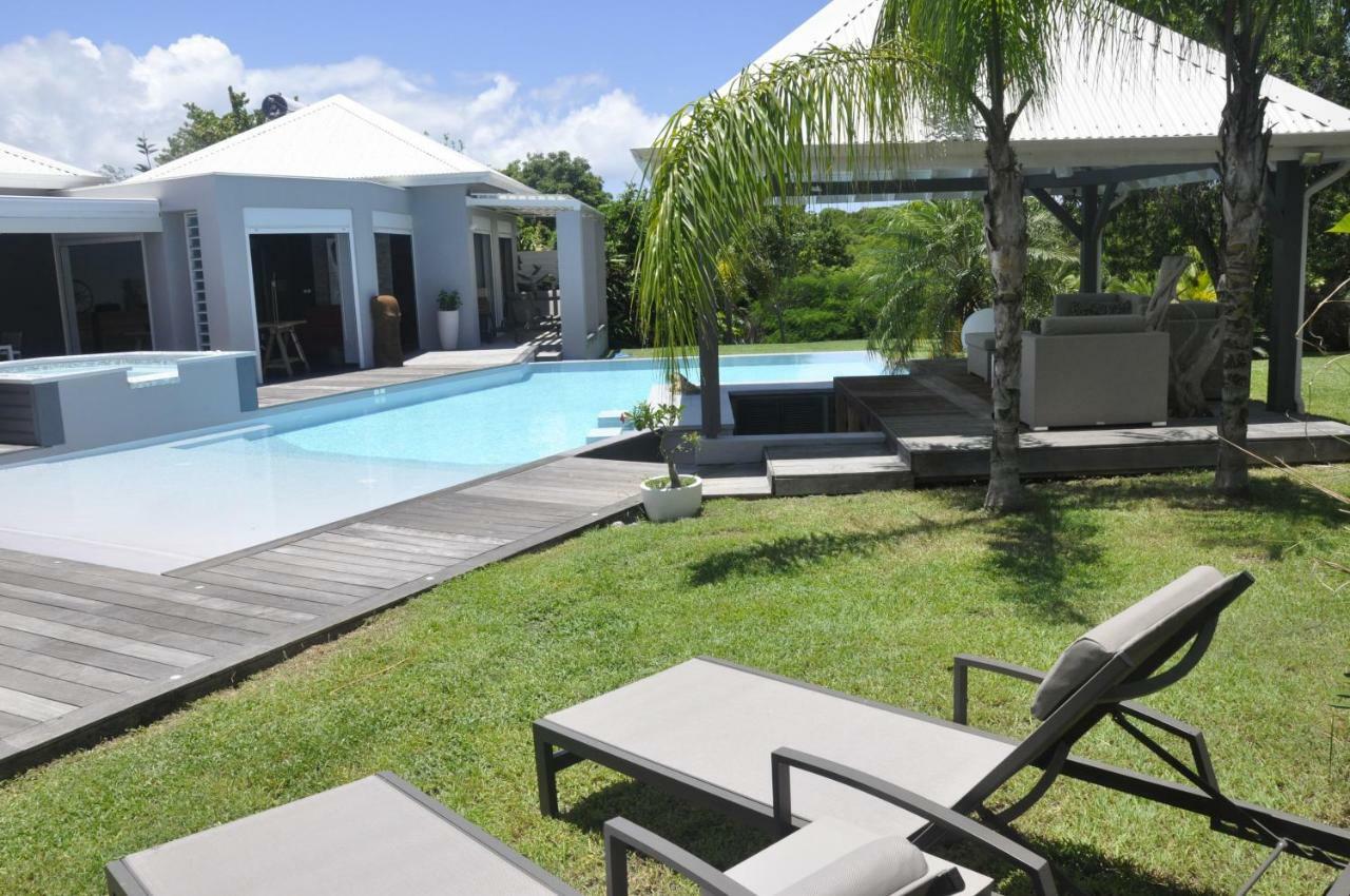 De Luxe A St Francois Guadeloupe 8 A 10 Personnes 3 Dont 2 Avec Mezzanine Villa *