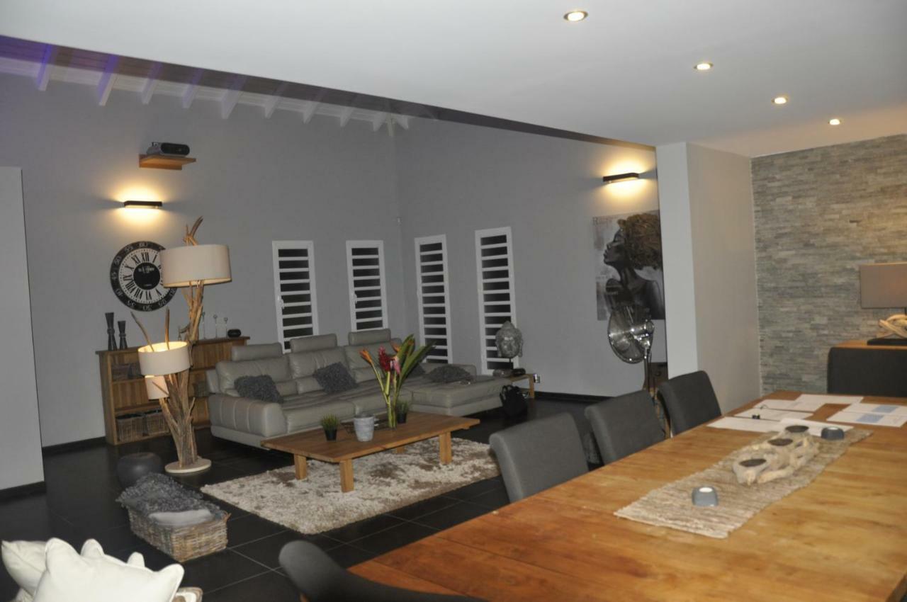 De Luxe A St Francois Guadeloupe 8 A 10 Personnes 3 Dont 2 Avec Mezzanine *